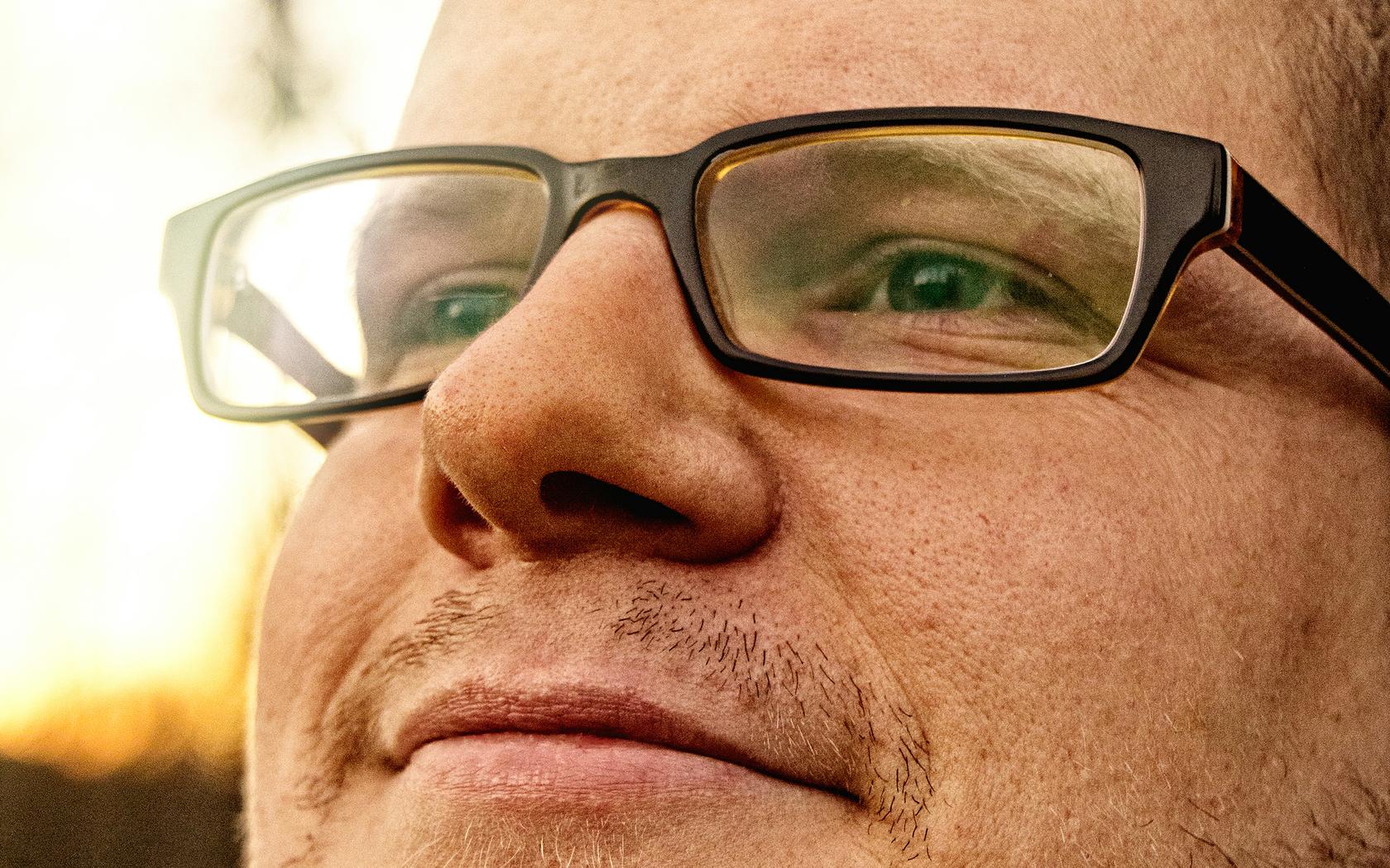 DOMINIK EBER