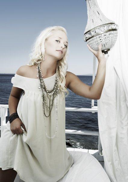 Kimberley Stanfield - LOVE THIS LIFE | about.me