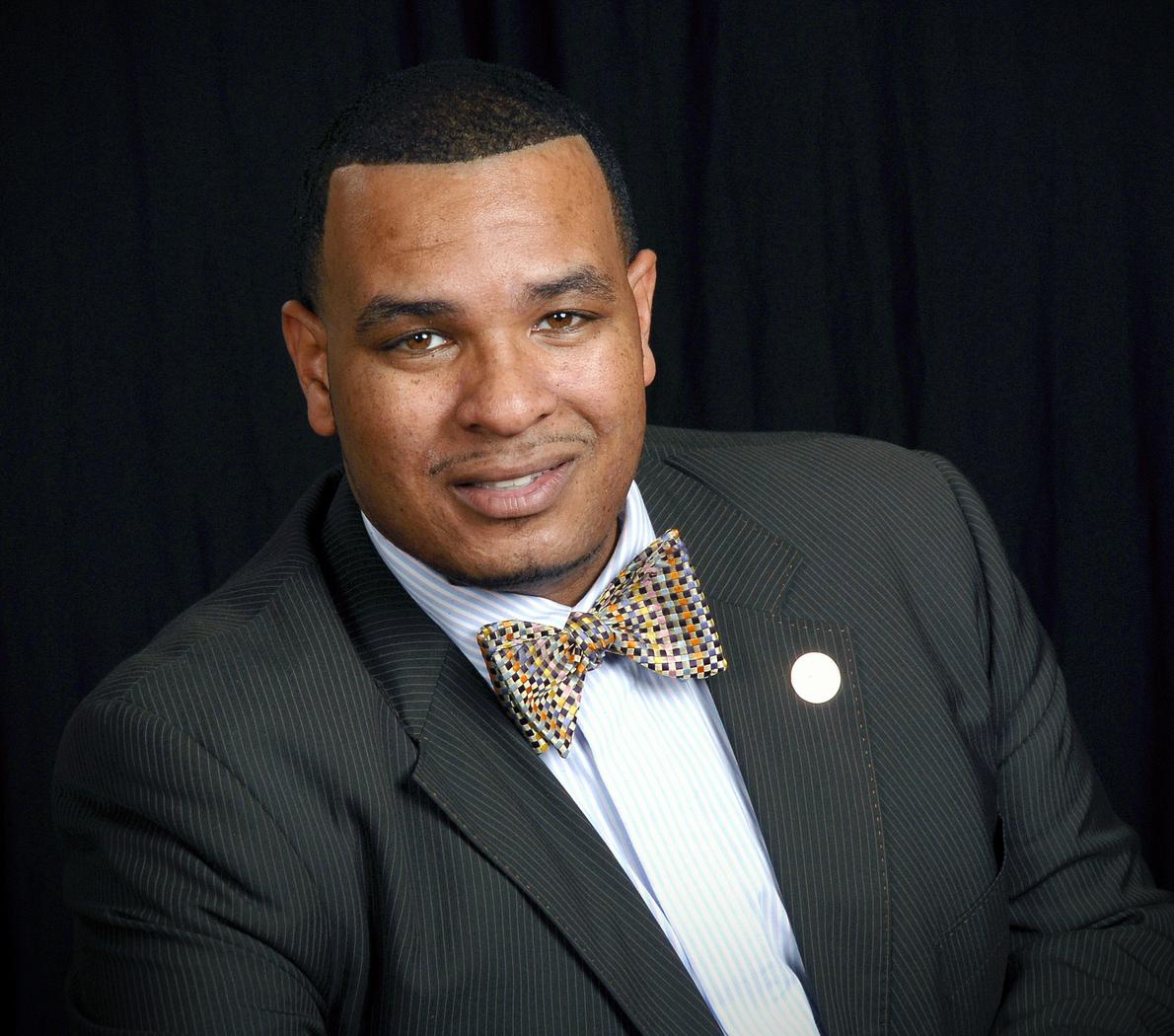 Carlos Clanton Norfolk, Virginia, Norfolk Education Foundation